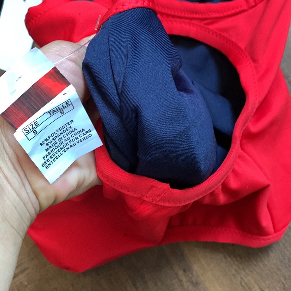 TYR NWT Guard Rev Diamondback Red/Navy Small One Piece Swimsuit Swim Durafast - Picture 10 of 10